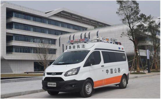 與疫情賽跑！“六合造”救護車奔赴抗疫一線