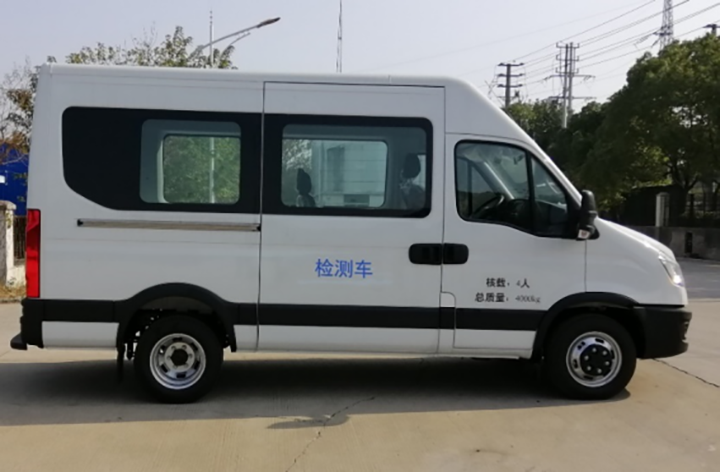依維柯防疫檢測(cè)、監(jiān)測(cè)車